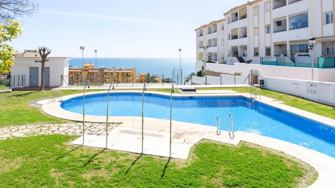 Carvajal Apartment Parking Malaga Benalmádena Exteriör bild