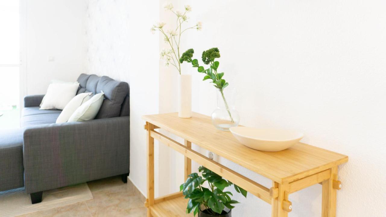 Carvajal Apartment Parking Malaga Benalmádena Exteriör bild